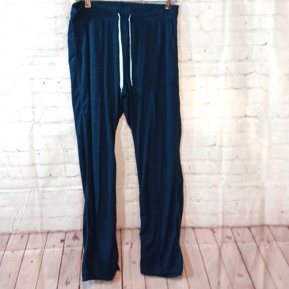 Womans Favorite Soft  Sleep Pants L New No Tags - Picture 1 of 7